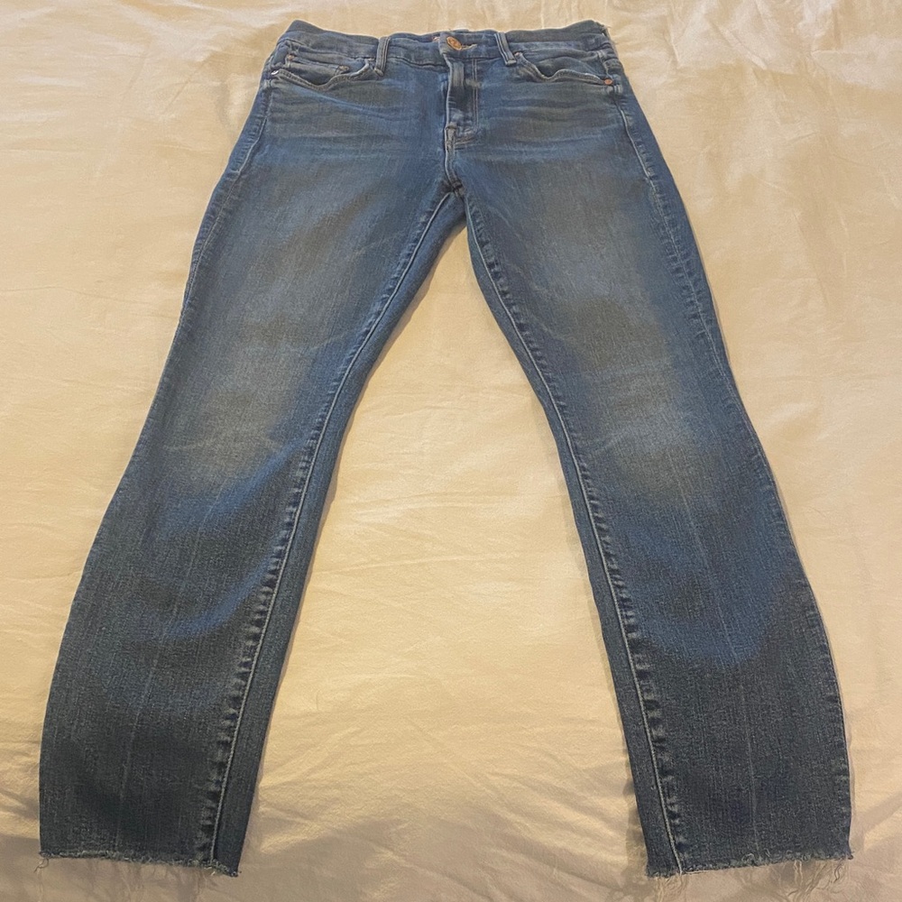 Mother (High Waisted Looker Ankle Fray)Jeans